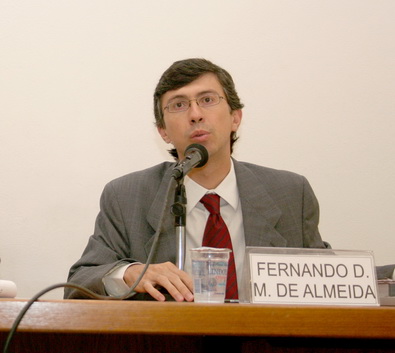 FERNANDO DIAS MENEZES DE ALMEIDA 395x353
